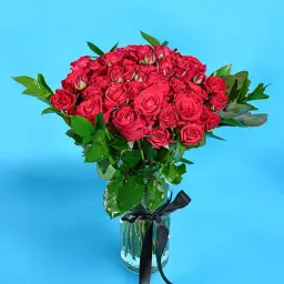 Red Rose Passion Vase 0010